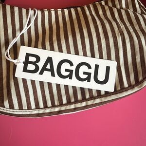 Baggu Small Nylon Crescent Bag in Brown Stripe